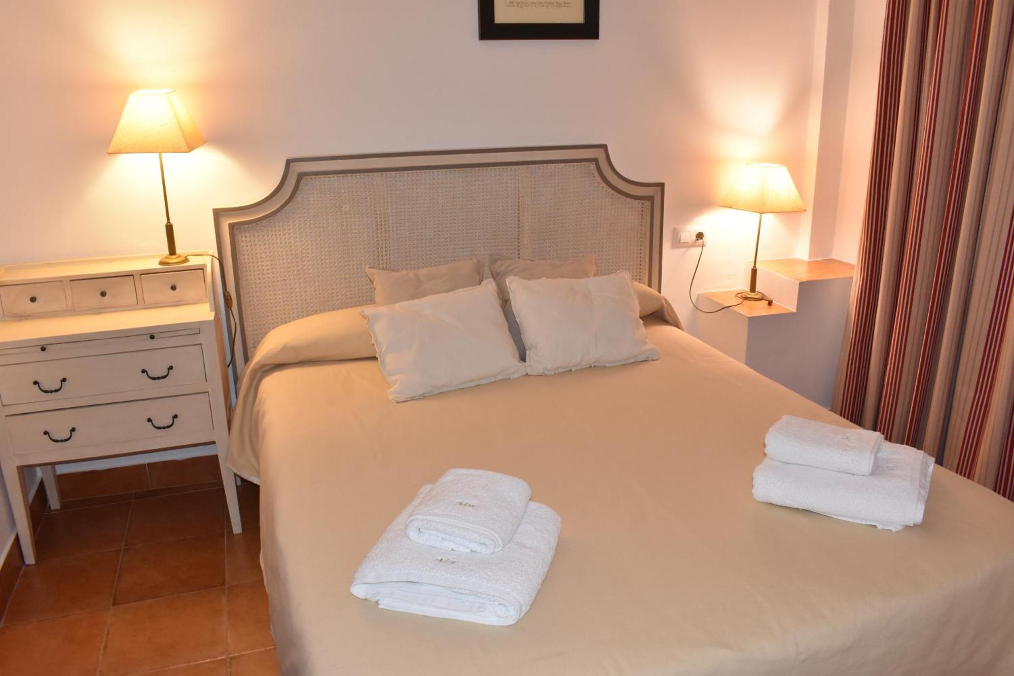 Casa Rural Almonaster La Real, Marques De Robledal 외부 사진